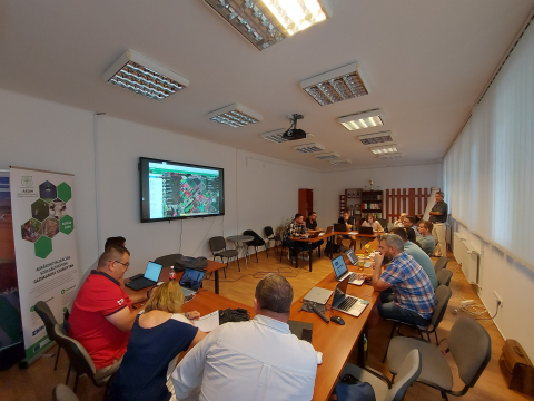 Több, mint egy tucat termelő vett részt Gödöllőn az Agrár-EDIH szakmai programján Több, mint egy tucat termelő vett részt Gödöllőn az Agrár-EDIH szakmai programján