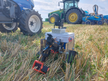 Az Óváron fejlesztett robotot is bemutattuk a gazdáknak